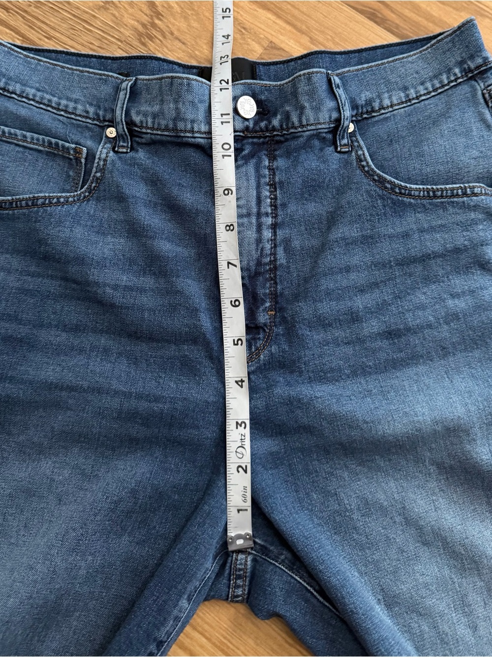 White House Black Market Extra High Rise Barrel Jeans Size 12 - Picture 9 of 10